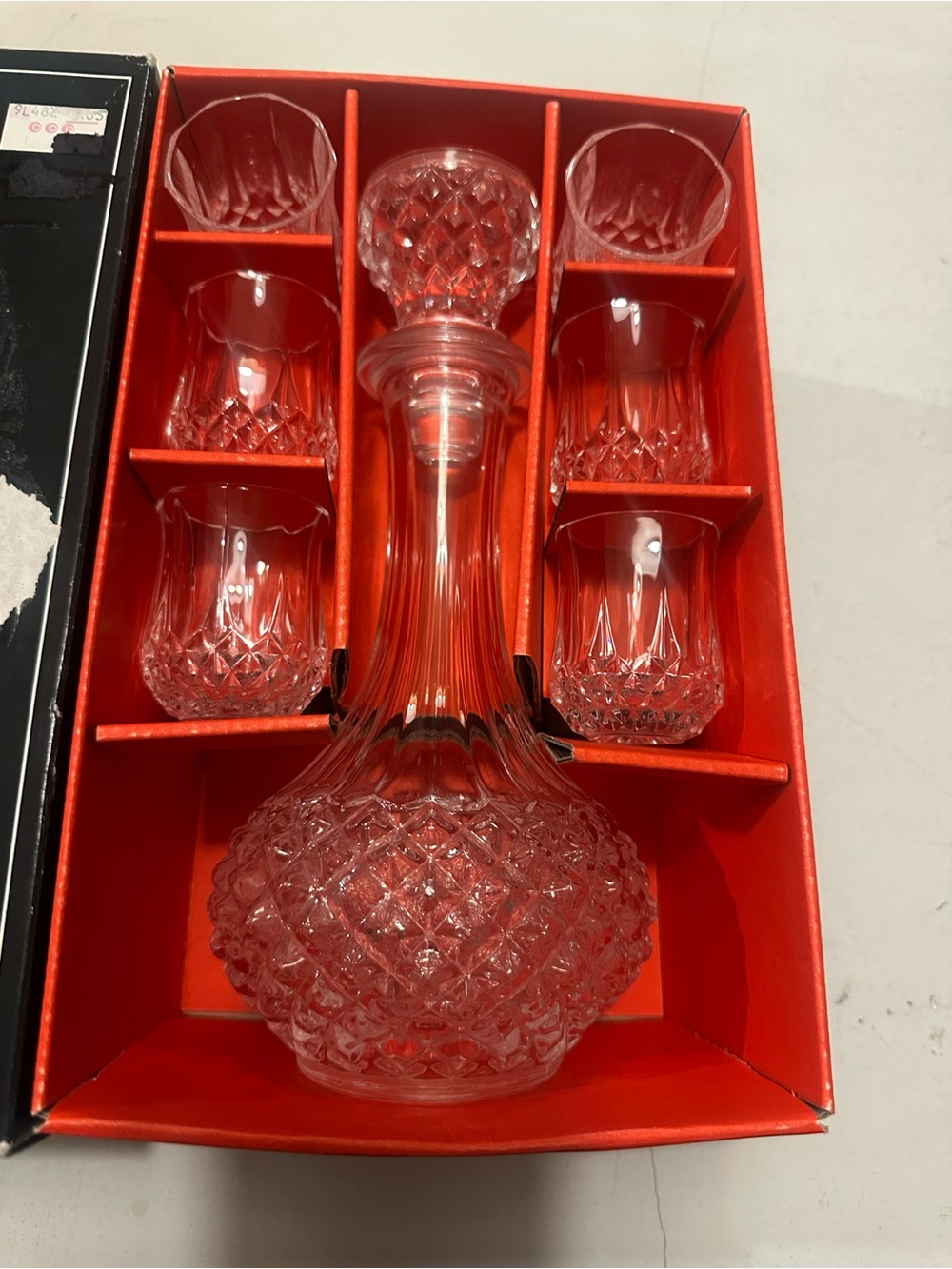 Crystal Cut-Glass Decanter Set in Clear Glass